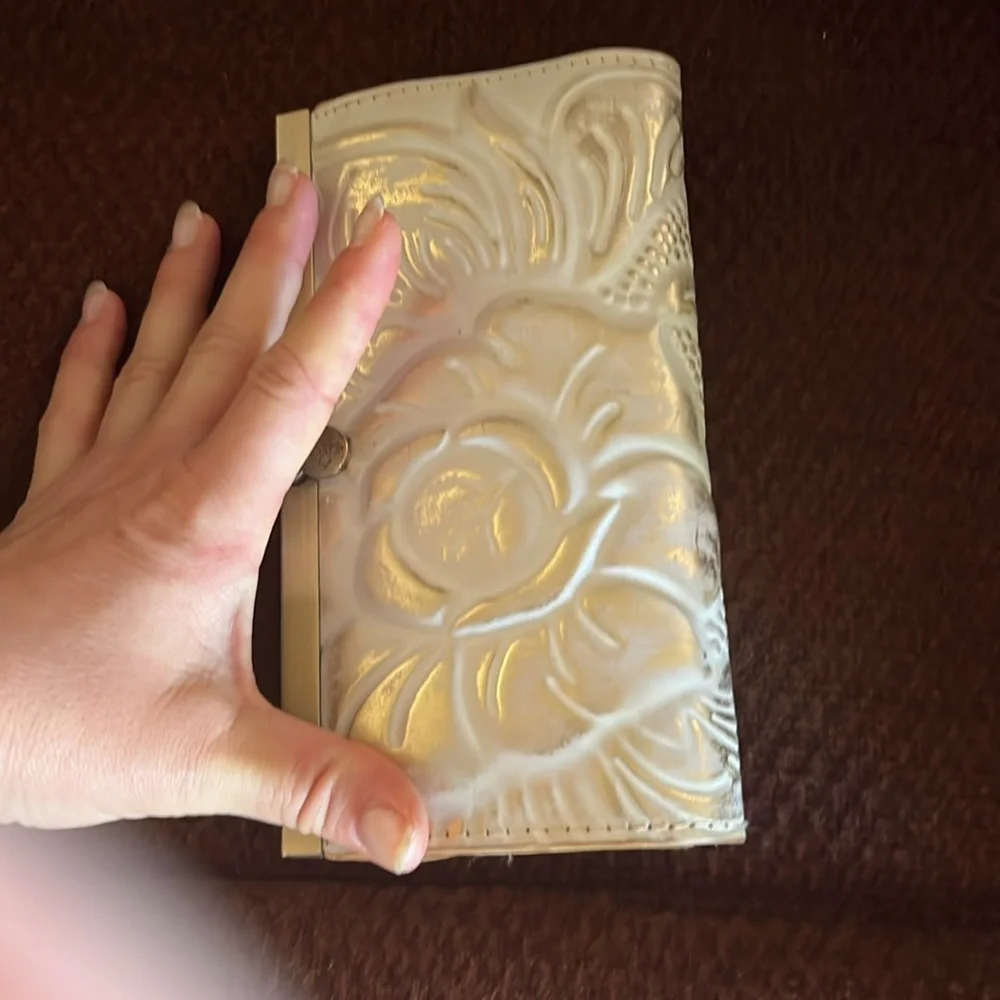 Patricia Nash leather wallet